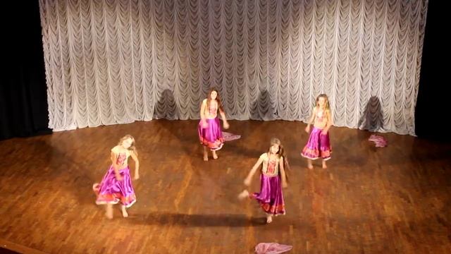 Индийский танец дети, тренер Наталья Копейкина смотреть онлайн