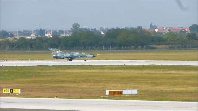 Croatian Air Force MiG-21 Bis/D at Zagreb Pleso Airport [ZAG-LDZA] смотреть онлайн