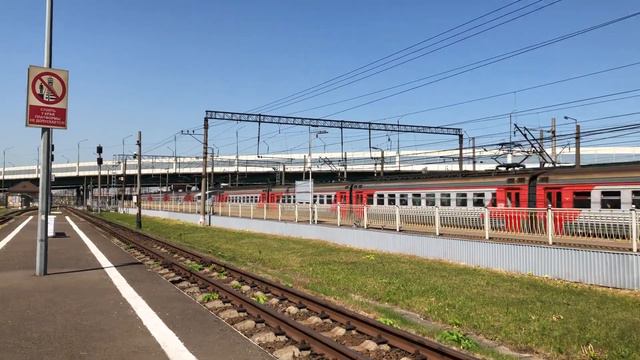 ЭТ2М-074 сообщением Посёлок - Санкт-Петербург - Посёлок Отправляется с платформы Шушары смотреть онлайн