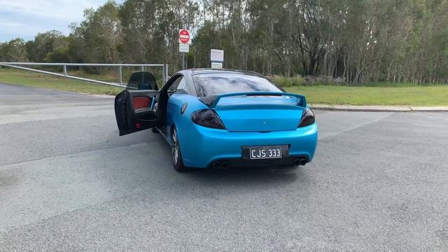 Straight Piped Hyundai Tiburon V6