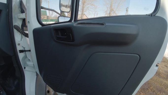 Снимаю дверную карту Газона Некст смотреть онлайн