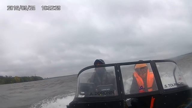 Прыгаем по волнам, лодка «Quintrex 420 Top Ender» часть 2 смотреть онлайн