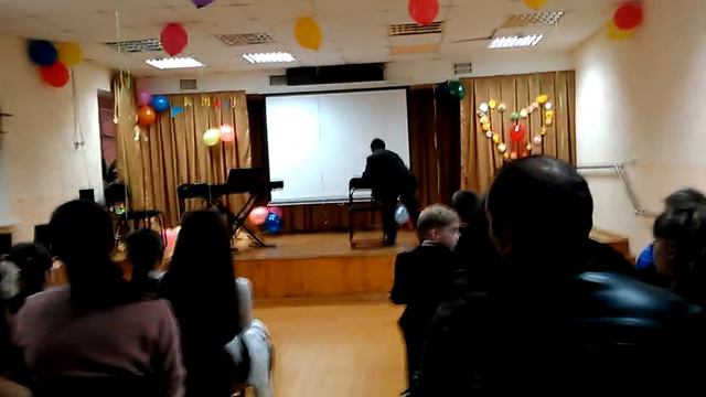 Plango выступает на баяне и фртепиано смотреть онлайн
