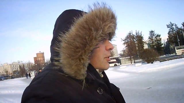 Тюмень- Фонтаны на зимовке,люди подморожены! смотреть онлайн