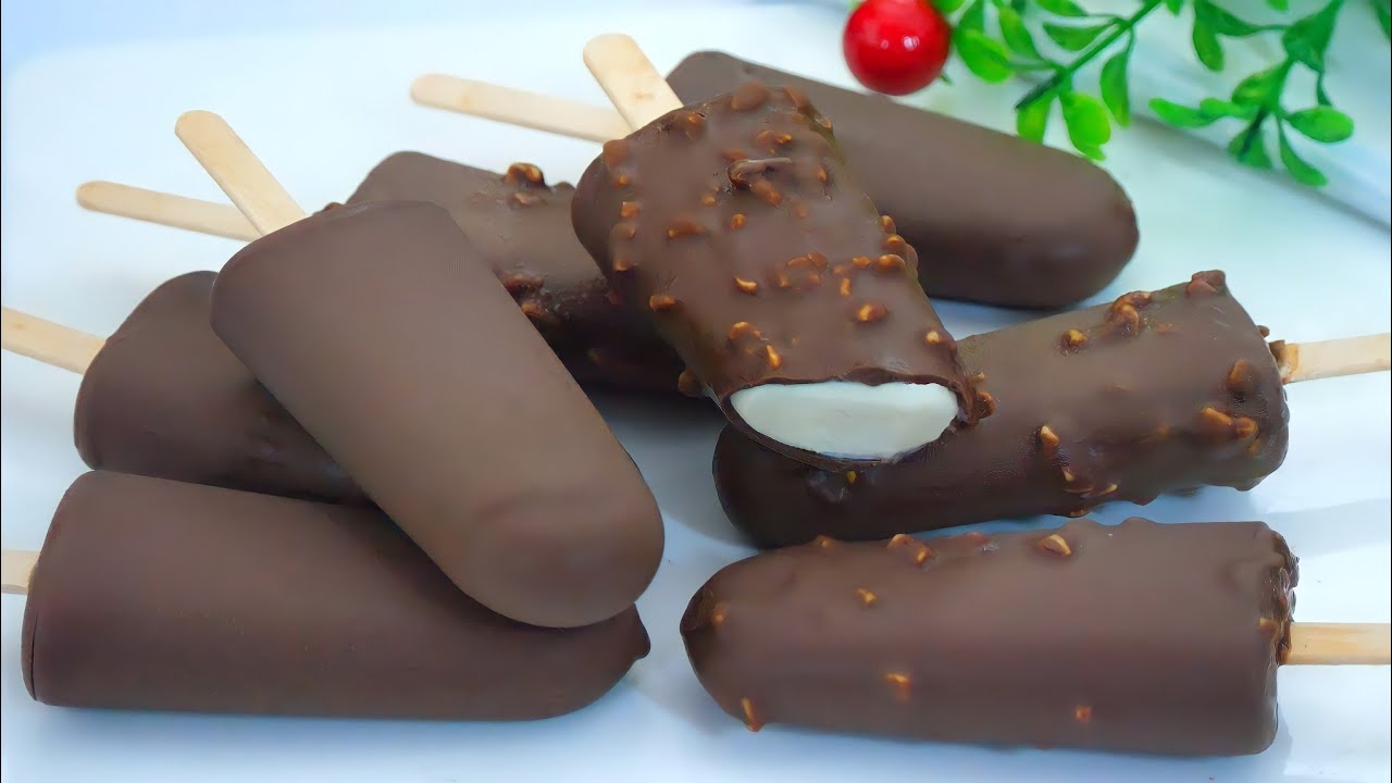 Другого мороженого не купишь! без яиц, без сливок, рецепт мороженого с шоколадным батончиком смотреть онлайн