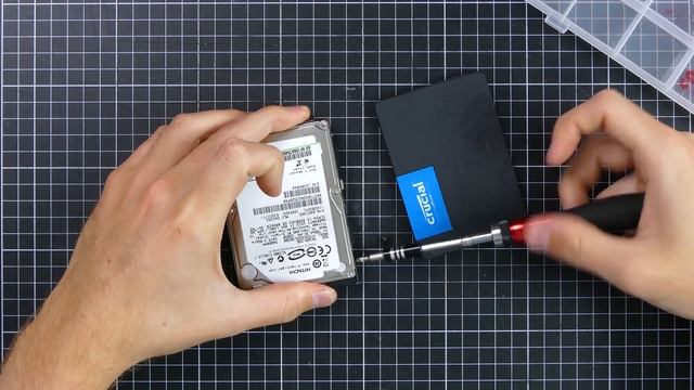 Using A Gaming Laptop From 2008! смотреть онлайн