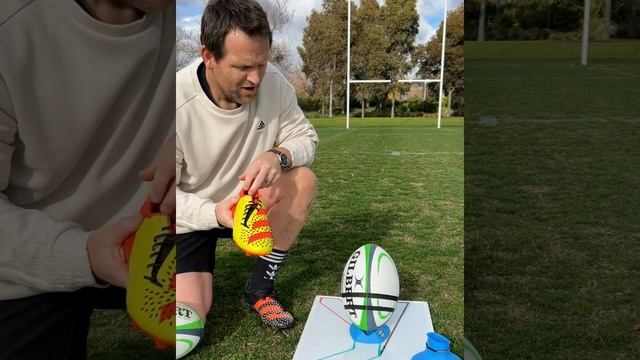 How To Goal Kick | @rugbybricks Rugby Ball Strike смотреть онлайн