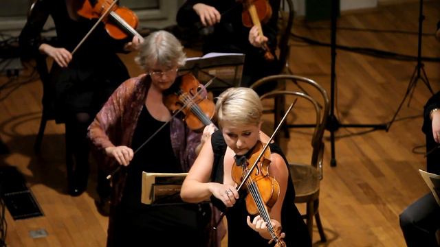 Bach - Violin Concerto In E Major BWV 1042 - 1st Mov. Allegro  -  Unplugged @ 7:24 :)