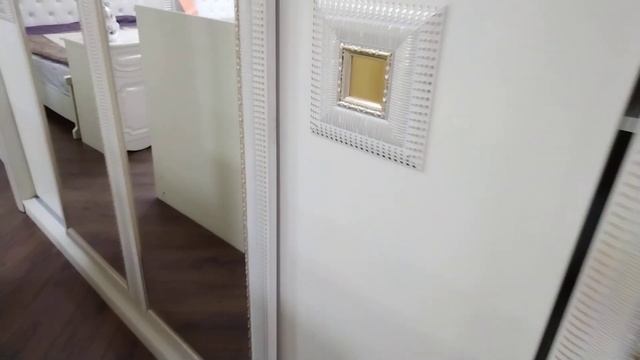 Спальня Богемия с 4 дверным шкафом Белый от фабрики Фортуна мебель. смотреть онлайн