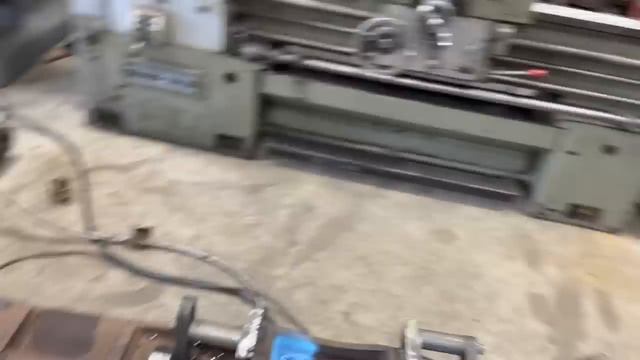 Line Boring and Bore Welding at the Same Time/ Cutting two holes at once. смотреть онлайн