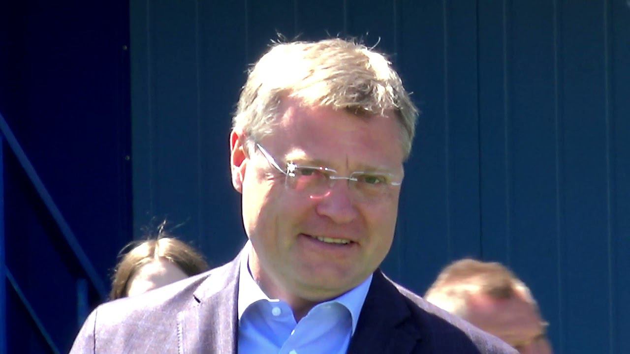 Из первых рук. Победителей всероссийского турнира наградил губернатор Астраханской области. смотреть онлайн