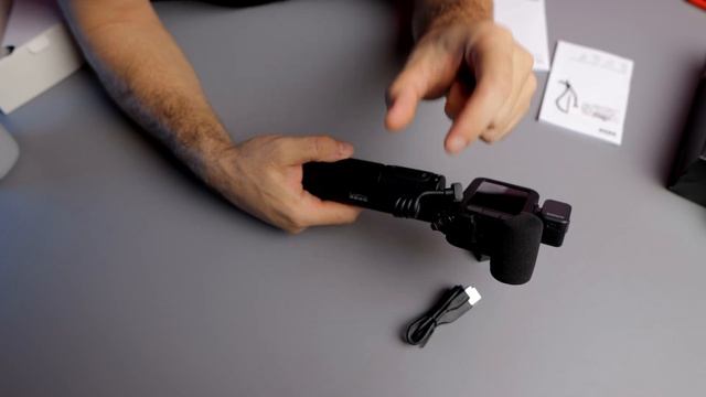 GoPro Volta. Питание, рукоятка, штатив, пульт ду в одном корпусе Для вашей GoPro HERO по лучшей цен смотреть онлайн