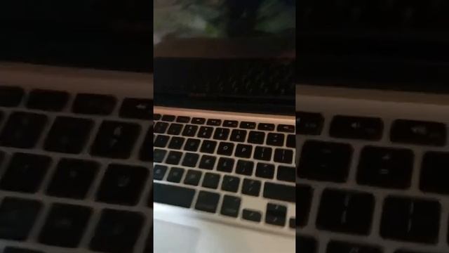 How to fix a MacBook white screen смотреть онлайн