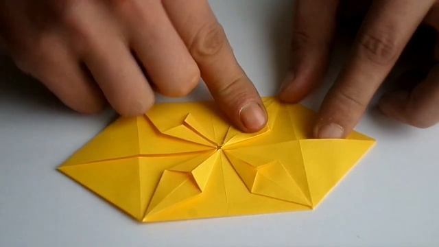 Оригами фоторамка с журавлями счастья // Как сделать оригами фоторамку // Origami frame for photo смотреть онлайн