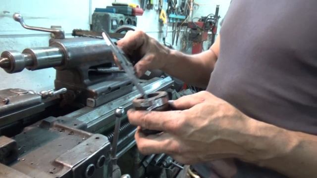 Самодельный снегоход 02 ,сборка часть №2 токарные работы. смотреть онлайн