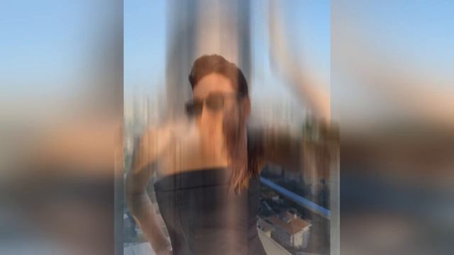 Ayça Ayşin y Sıla abandonaron la ceremonia de premiación. Aquí están los momentos de discusión... смотреть онлайн