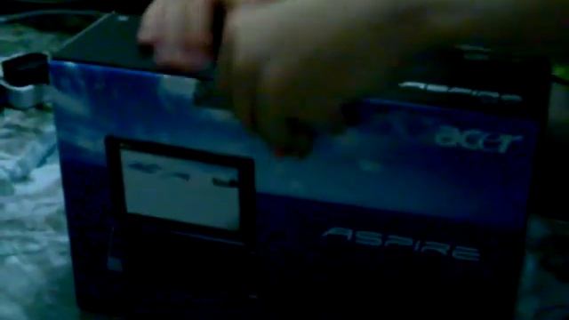 Aspire One AOA 150 Netbook unboxing смотреть онлайн