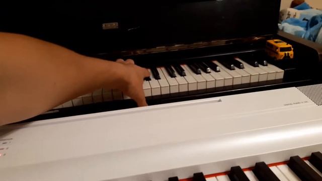 Yamaha P125 сравнение звучания против старого пианино Лира