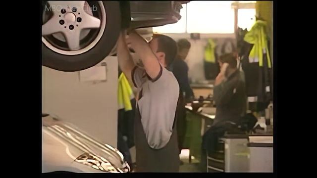 Mercedes-Benz Air Conditioner Compressor Belt Pulley Replacement | DIY Guide