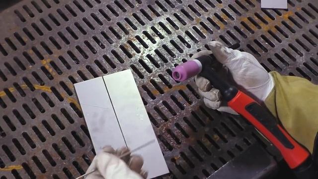 Уроки сварки: TIG сварка алюминия аргоном. Часть 1. Подготовка к сварке металла. смотреть онлайн