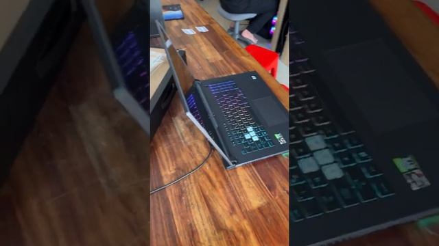 Unbox ASUS ROG G713IE - CPU AMD RYZEN 7 - VGA RTX 3050TI 4G - 144Hz смотреть онлайн