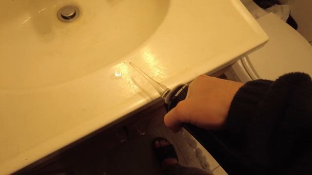 In Hand Review of Elifloss Water Dental flosser Oral Irrigator смотреть онлайн