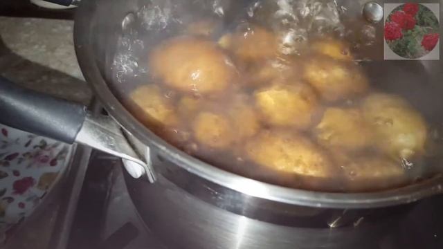 Мелкий картофель в сметанно - чесночном соусе. смотреть онлайн