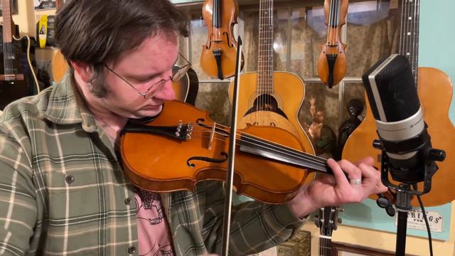 1930s Amati-copy 4/4 violin (German-made) смотреть онлайн
