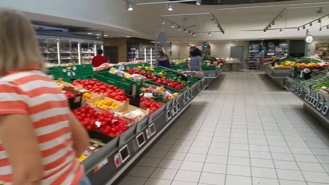 ПОКУПКА ПРОДУКТОВ ВО ФРАНЦИИ смотреть онлайн