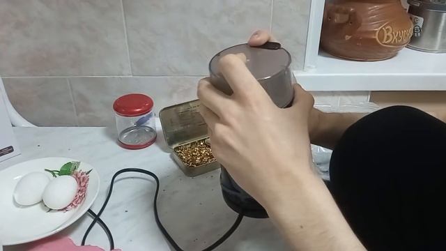 Как измельчить латунную стружку в пыль(в домашних условиях). смотреть онлайн