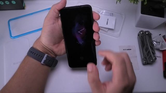 ЗАЩИТНОЕ СТЕКЛО ESR для Xiaomi Mi 9 ► САМОЕ КРУТОЕ СТЕКЛО! смотреть онлайн