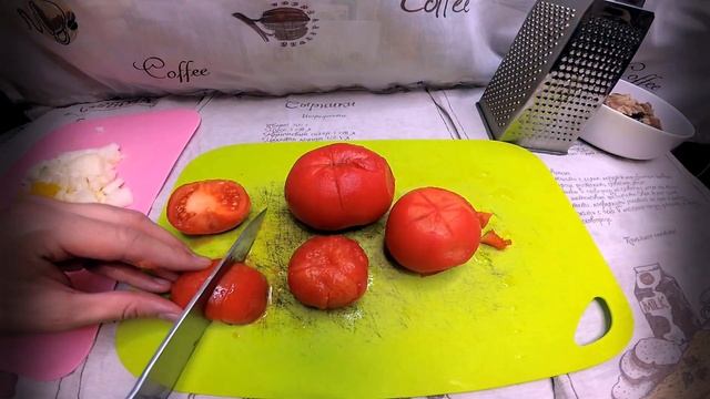 Тушёное мясо с овощами и фасолью.