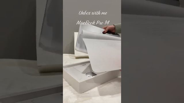MacBook Pro 14 unboxing2023?#apple #macbookpro #aesthetic #asmr #unboxing смотреть онлайн