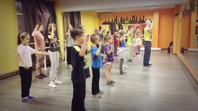 POPPING смотреть онлайн