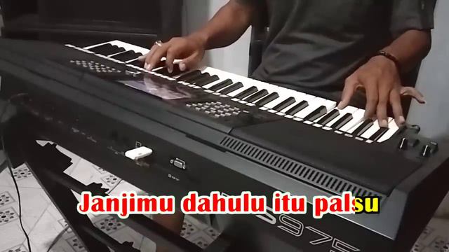 MENGAPA - Koes plus | Karaoke nada pria | Lirik HD смотреть онлайн