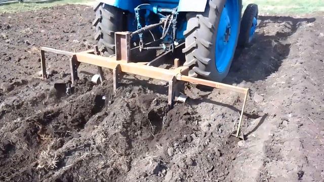 Нерусский сажает картофель . смотреть онлайн