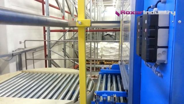 Реверсивный вертикальный подъёмник для палет Goldpack (Словения) смотреть онлайн