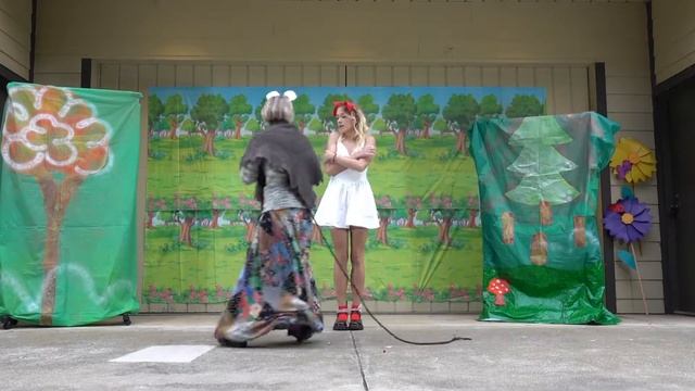 2021 Дюймовочка