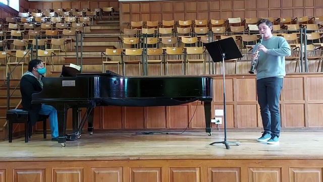 Fasch - Clarinet Concerto in B-flat Major FWV E-B1 (Movements I & II) смотреть онлайн
