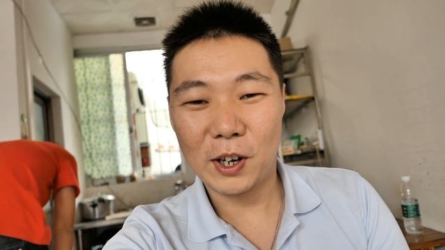 Уличная еда с Денисом - А также вкусная дешевая лапша в столице южного китая смотреть онлайн