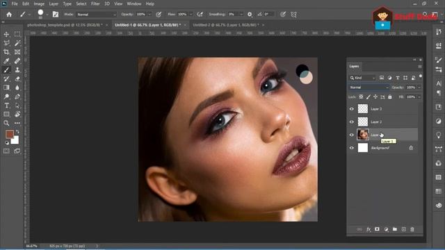 How to match two different skin tones | Adobe Photoshop short tips | Stuff Dude смотреть онлайн