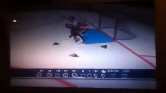 NHL 2K9 funniest play ever смотреть онлайн