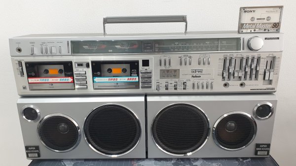 Магнитофон Toshiba RT-S98