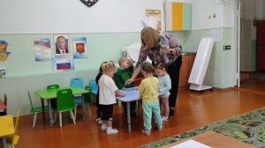 Речевое развитие в 1 младшей группе "в гостях у зайчика".