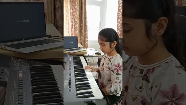 Treble Clef - Sight Reading C to G смотреть онлайн