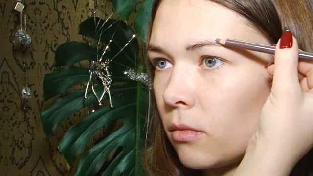 ШКОЛА КРАСОТЫ (ПРАВИЛЬНАЯ ФОРМА БРОВИ) смотреть онлайн