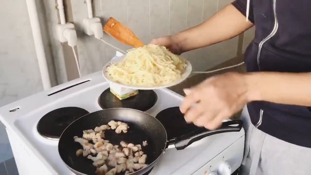 Как вкусно и быстро приготовить дома Пасту Карбонару/How to cook Pasta Carbonara at home deliciousl смотреть онлайн