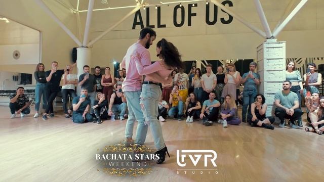 24 Horas – Aun Me Perteneces | Timur & Maria смотреть онлайн