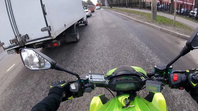 Электромотоцикл Kawasaki Z1000