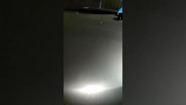 Снятие потрескавшейся и прикипевшей плёнки с капота Ниссан Мурано z51 смотреть онлайн